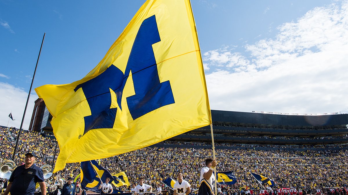 michiganalumni's tweet photo. We're giving away a pair of tickets to Saturday's Penn State game.

RT this and follow us for a chance to win. https://t.co/ranZapA3Pn