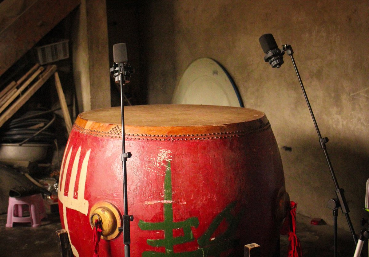 AKGaudio's tweet photo. #AKG #microphones are used on the Hani Big Drum to capture its full, deep, natural tones. This unique instrument belongs to the Hani Tribe located in South East China. Thank you @GlobalSoundM for sharing! #GlobalSoundMovement

How do you use AKG mics in the studio? https://t.co/HhaAglQJjN