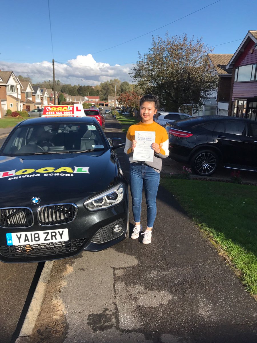 local_driving's tweet image. 💥⭐️Congratulations⭐️💥 to Dan Ying who passed her #practicaldrivingtest in #rotherham 👍🏻
🚘Well done from your #Instructor Danny and from at the team #localdrivingschool 🚘