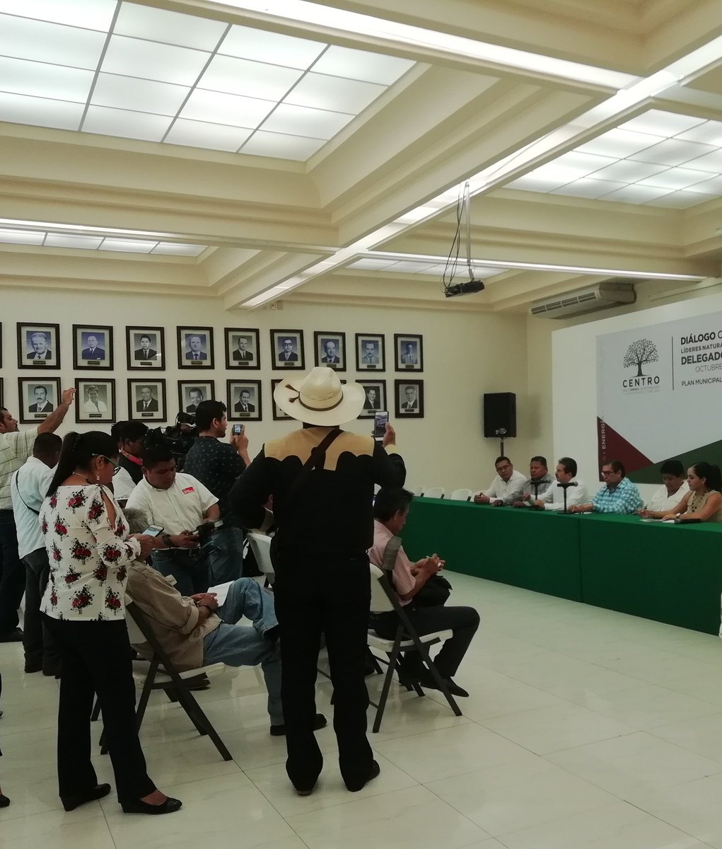 #EnEsteMomento Diálogo con Ciudadanos, Líderes Naturales, Líderes Formales y Delegados Municipales.