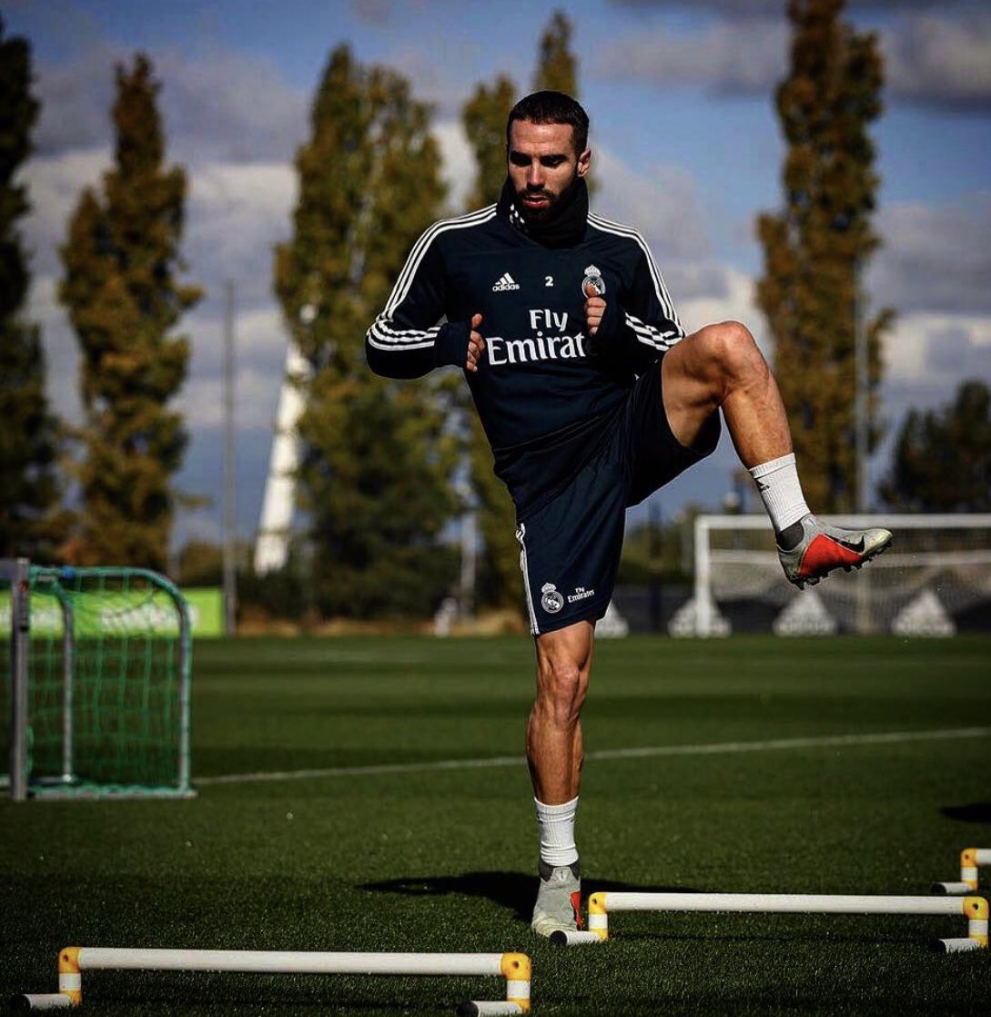 La vida es un 10% de lo que ocurre y un 90% como reaccionamos ante ello.
#halamadrid ⚽️💪🏻