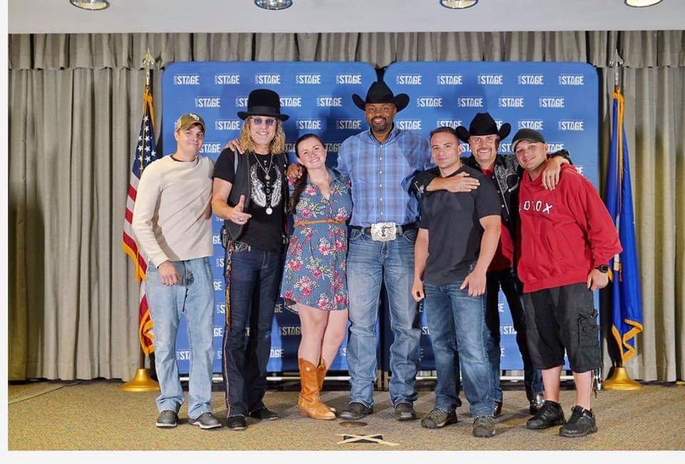 @bigandrich @cowboytroy it was a pleasure meeting y'all and seeing you perform at #HurlburtField for the MSgt John Chapman Celebration! Always a great time when y'all are around :)