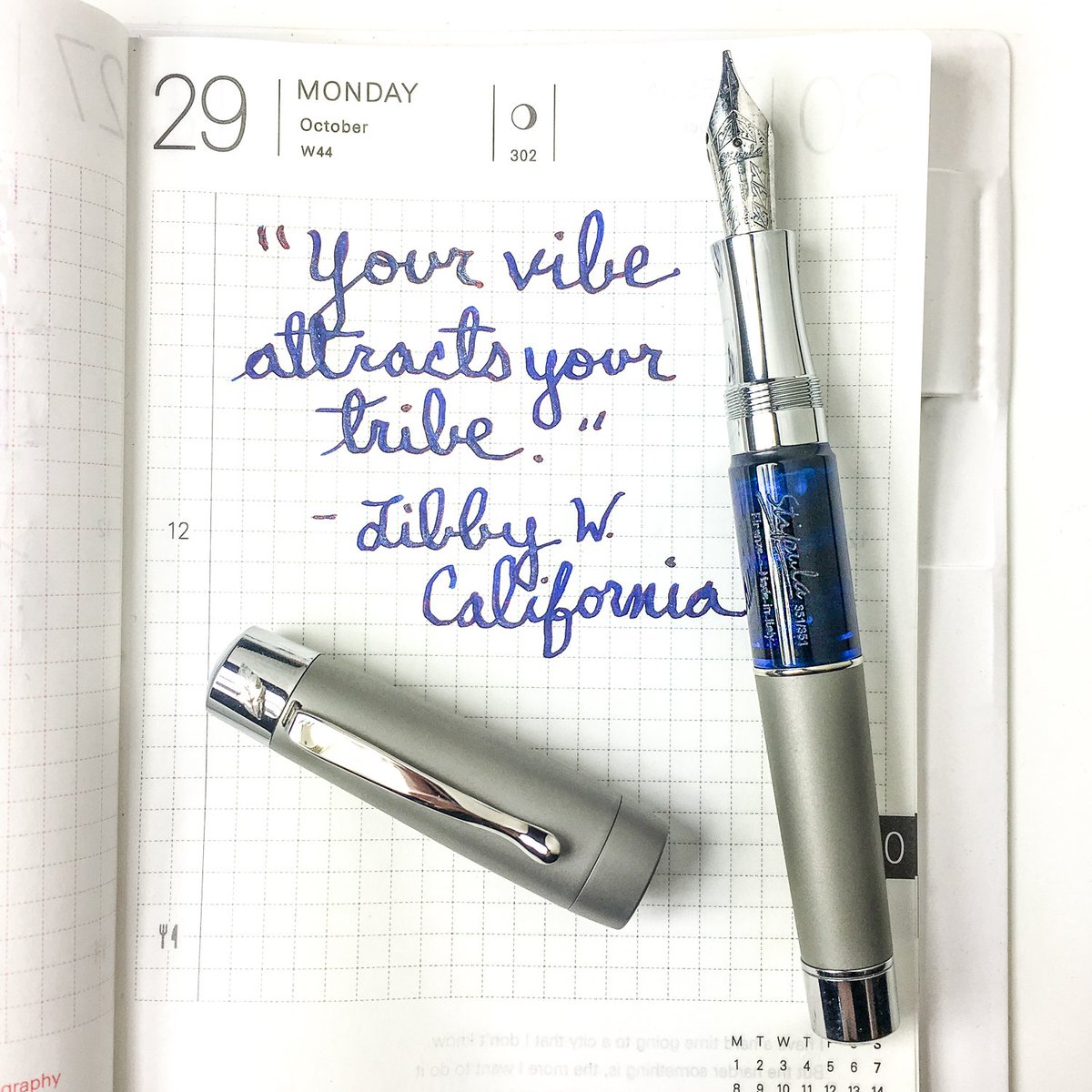 BcreativePhoto's tweet photo. My @gouletpens #mondaymatchupgiveaway is the LE Stipula Ventidue Tocco Ferro inked with Monteverde Malibu Blue. https://t.co/wP3KqC6eQ5
