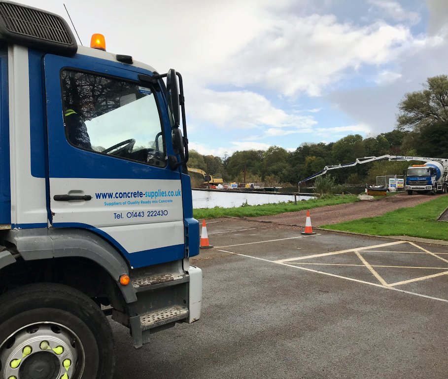 wales_concrete's tweet photo. Supplying underwater concrete for the ongoing weir repair works at  @llandaffrc #concretesupplies #specialistconcrete  #readymixconcrete  #customerservice  #concretepump https://t.co/k2lyDtm5YQ
