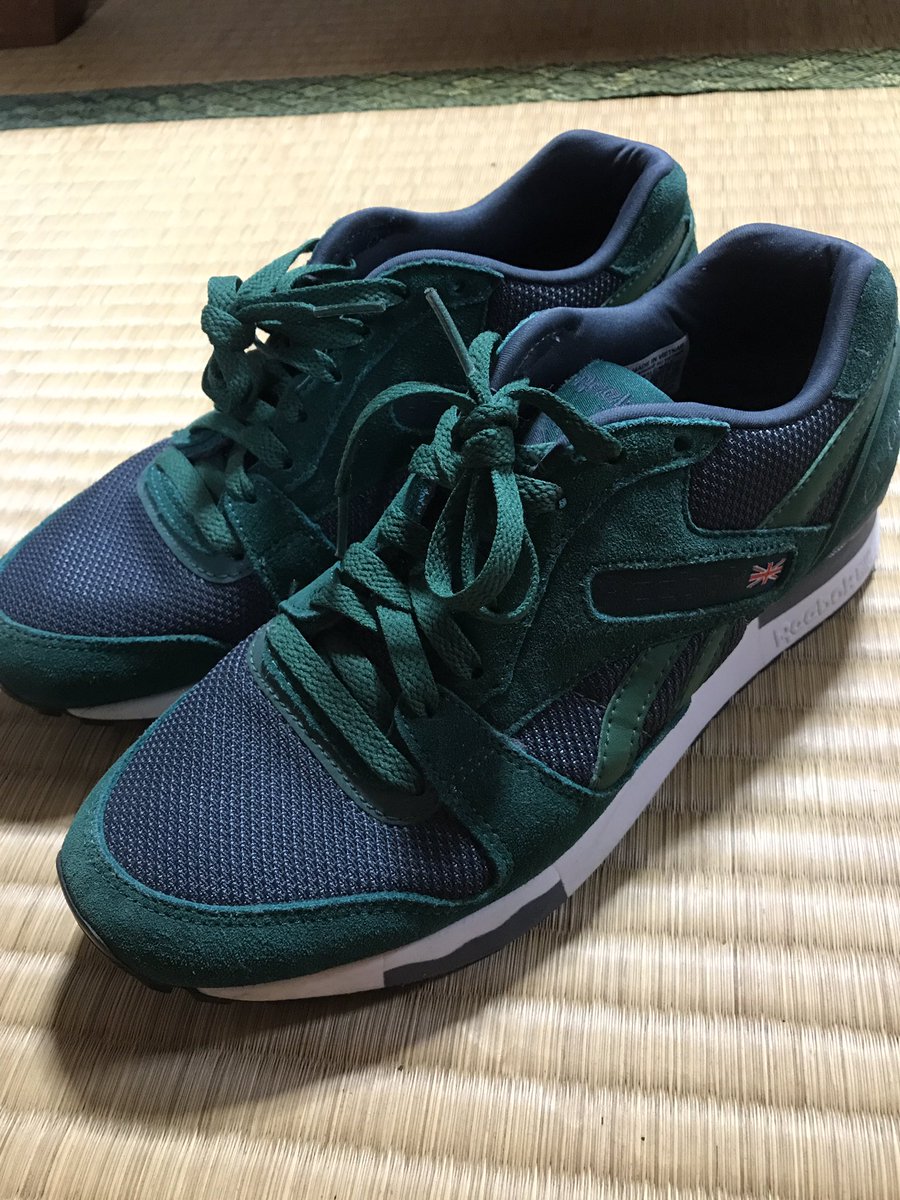 bboycovit's tweet photo. 初reebok!
¥3,000でこれは状態良過ぎー!
履くの楽しみ!
#reebok
#gl6000 https://t.co/c88Z91ZUjp
