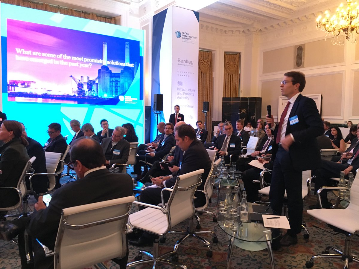 Emmanuel Jaclot, premier vice-président, Infrastructures, à @laCDPQ, parle du <a href="/REMgrandmtl/">REM - Réseau express métropolitain</a> dans le cadre du sommet de la Global Infrastructure Initiative #GIIVoices