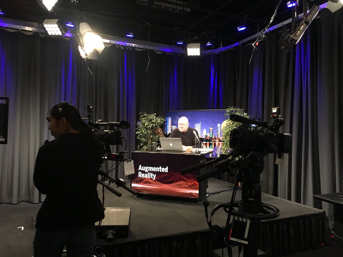 akins_on's tweet photo. @AkinsAISD @loraalaniz @TexasOnRamps #OnRampsPLI #aet304 #livestudiorecording #akinsAET304 #drjackstamps https://t.co/bOErxrFAWZ