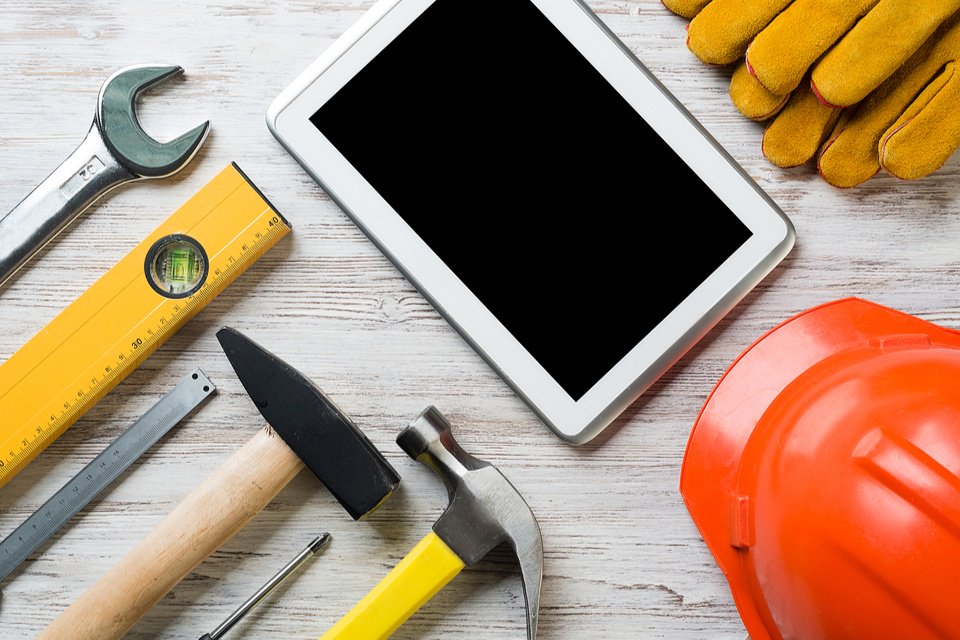 CompaniesHouse's tweet photo. There's essential maintenance planned for our online services on Saturday 3 November.

You might experience issues with our online services between 8am and 5pm. https://t.co/nwduTZN0to