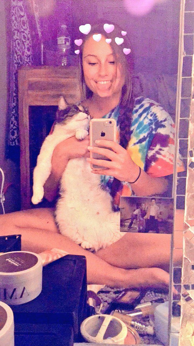 mallory_kay14's tweet photo. Not sure about much, but I’m sure about Ramone #NationalCatDay #coolestcatontheblock https://t.co/Q0UMdVpufh