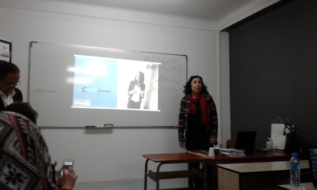 Bali05412250's tweet photo. #Visionary classe 
#transfonum 
#MBADMB alger https://t.co/e5EgDIYlgd
