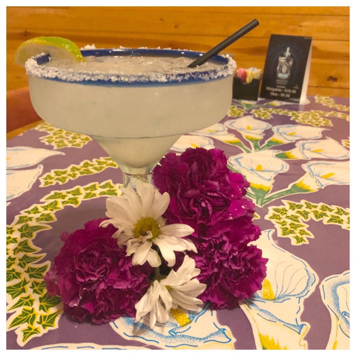 It’s Margarita Monday!! 

$3 Margaritas 

#elguaposdowntown #downtowntulsa #rocksmargarita #margaritamonday #frozenmargaritas #dontguapbelievin #guaptilyoudrop #threedollarritas