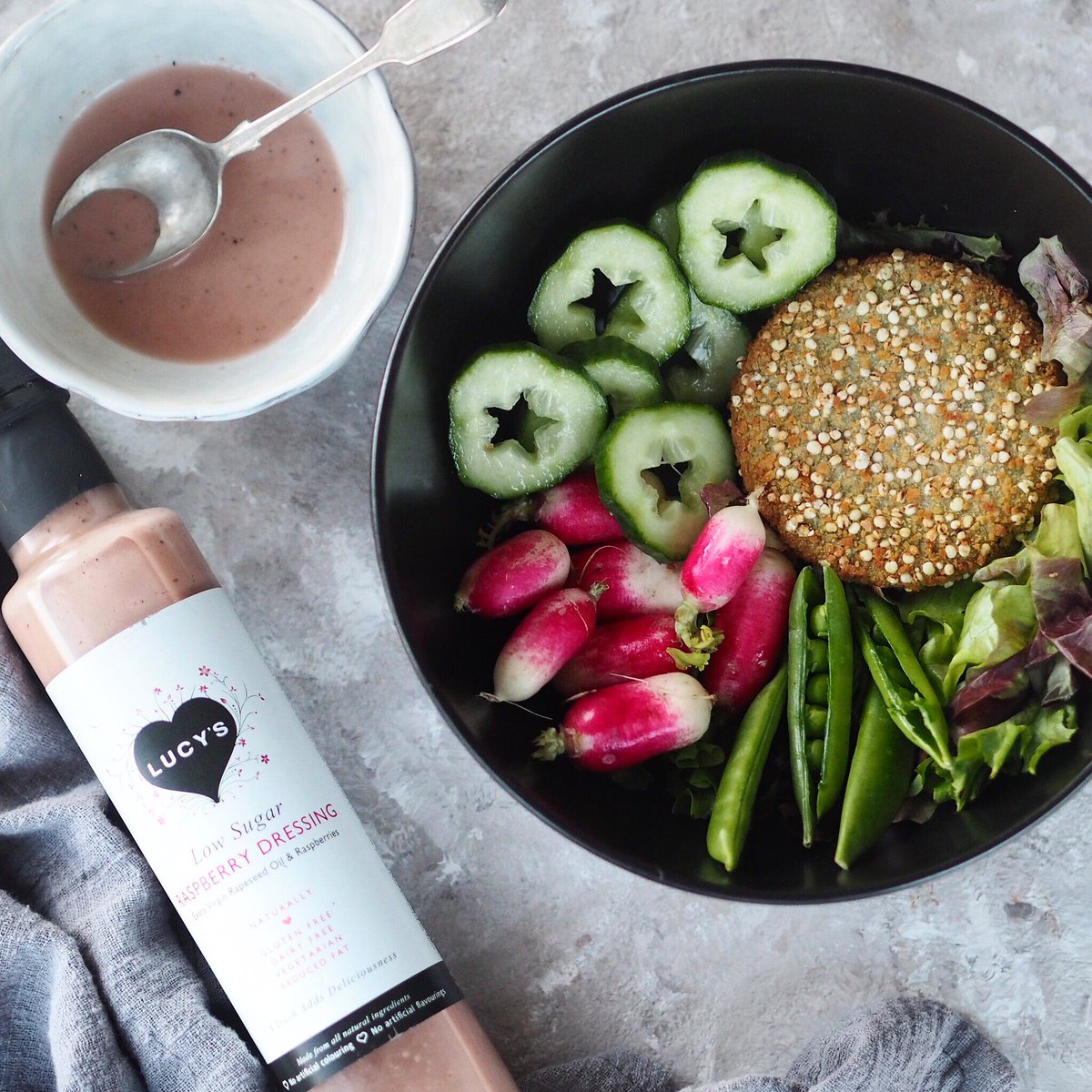 Who’s loving <a href="/Lucysdressings/">Lucy's Dressings</a> Low Sugar Raspberry Dressing featured in this month’s <a href="/wellthos/">WELLTHOS</a> box? We’re drizzling it on all our salads 💚