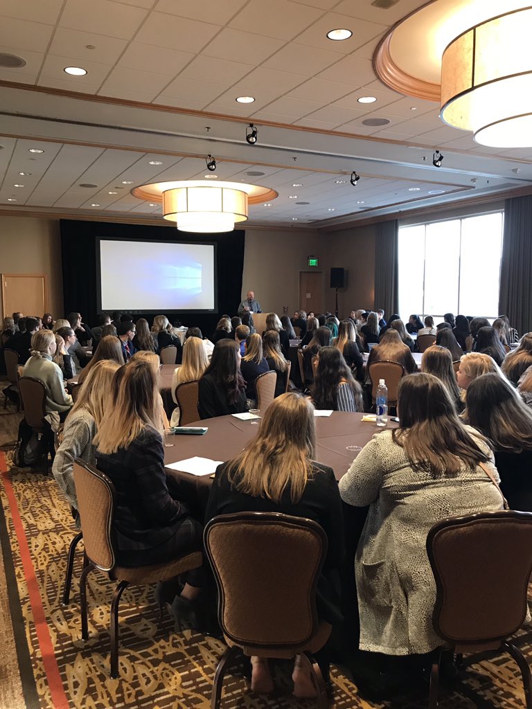 decapeninsula's tweet photo. Getting started here at the Washington DECA Fall Leadership Conference 2018!! #WADECAFLC #PHSProud https://t.co/1V1wDk2ypC