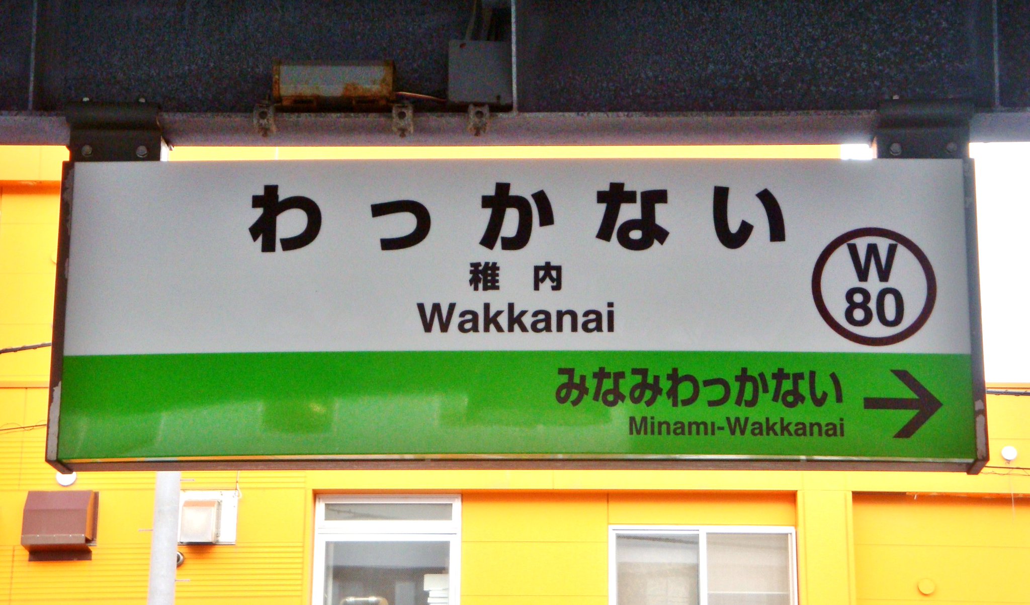 DqsQa-9UwAE9H4l.jpg:large