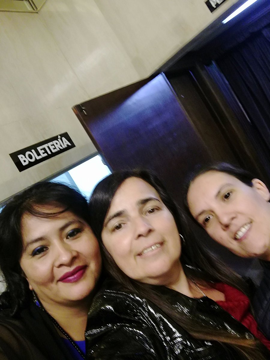 Estas cosas pasan solo en tus shows <a href="/darthesjuan1/">Juan Darthés</a> hay un plus el reencuentro con ellas @abi2179 <a href="/LidiaCari/">Lidia Cari</a> y su familia que más, una fiesta