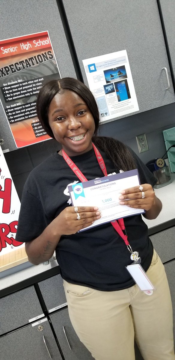 LSHEarlyChildEd's tweet photo. Congratulations to Lsh Early Childhood seniors TaKara Davis and Dyna'stee Tomlinson for earning $1000 in college credit during our fundraiser. A huge congratulations to Miranda Lynn Mayer for earning $2500!! #LSHECE #futureteachers https://t.co/YYdD7uazkO