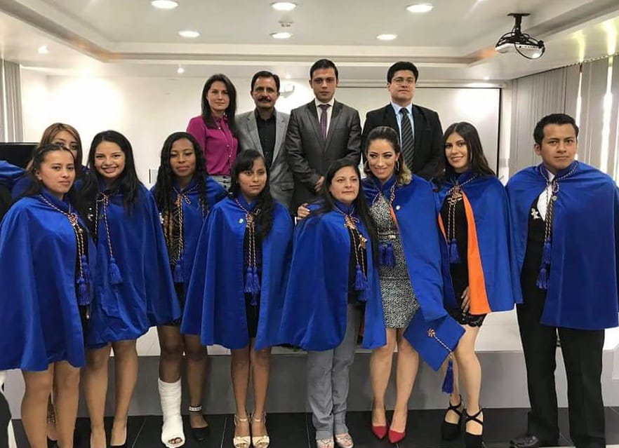 secap_ec's tweet photo. [NOTICIA]
En #Ibarra,  se entregó certificados de aprobación a los participantes del programa integral de capacitación especializado para Auxiliares de Enfermería
Mira la nota completa aquí: https://t.co/AEsUYygeBM
#SecapZonal1 #CapacitateConSecap https://t.co/Lu5xIeEGxT