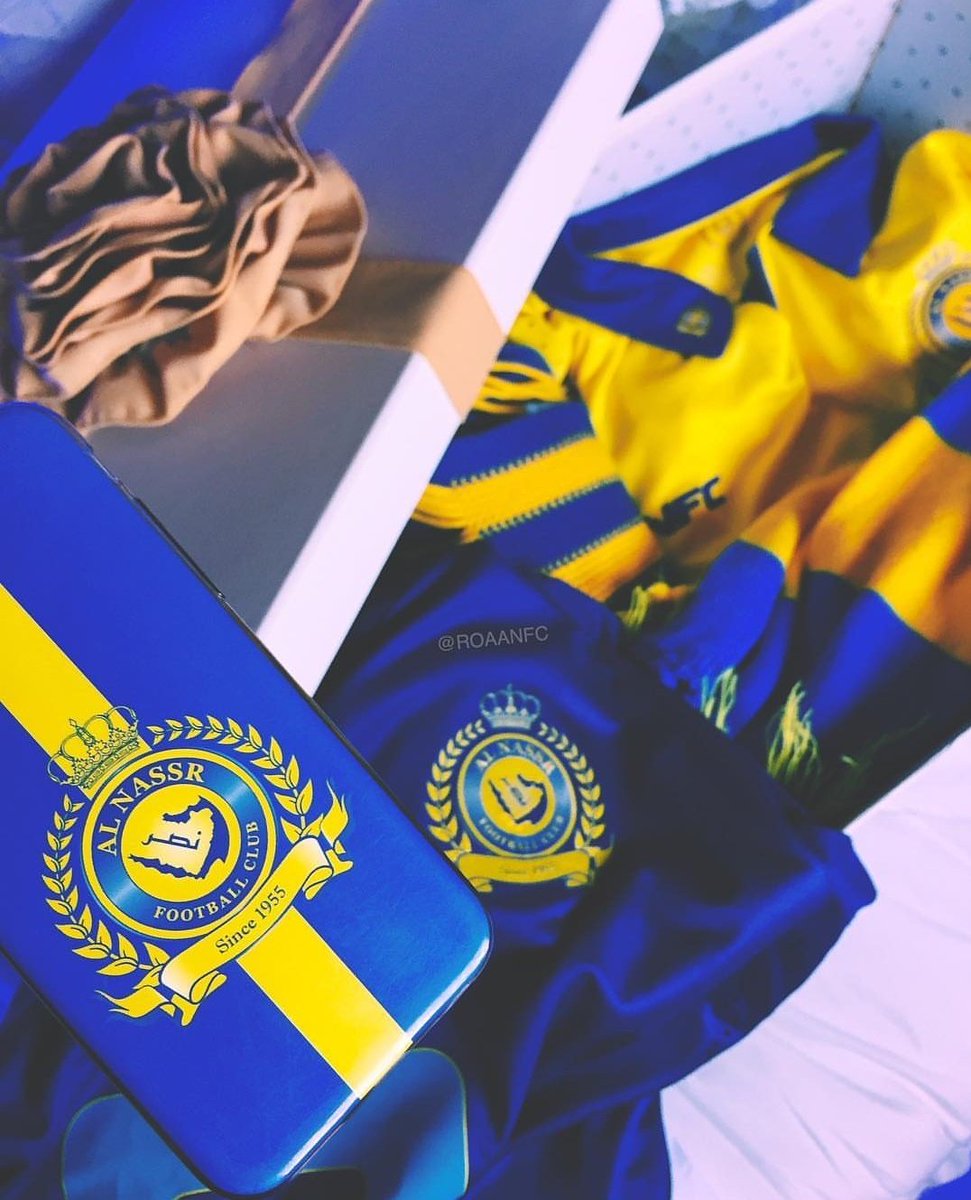 SALIHAALASMARI0's tweet photo. حُبوا النصر وعيشُوا بِـ نعيم💙💛
#النصر https://t.co/vCpPT3jukx