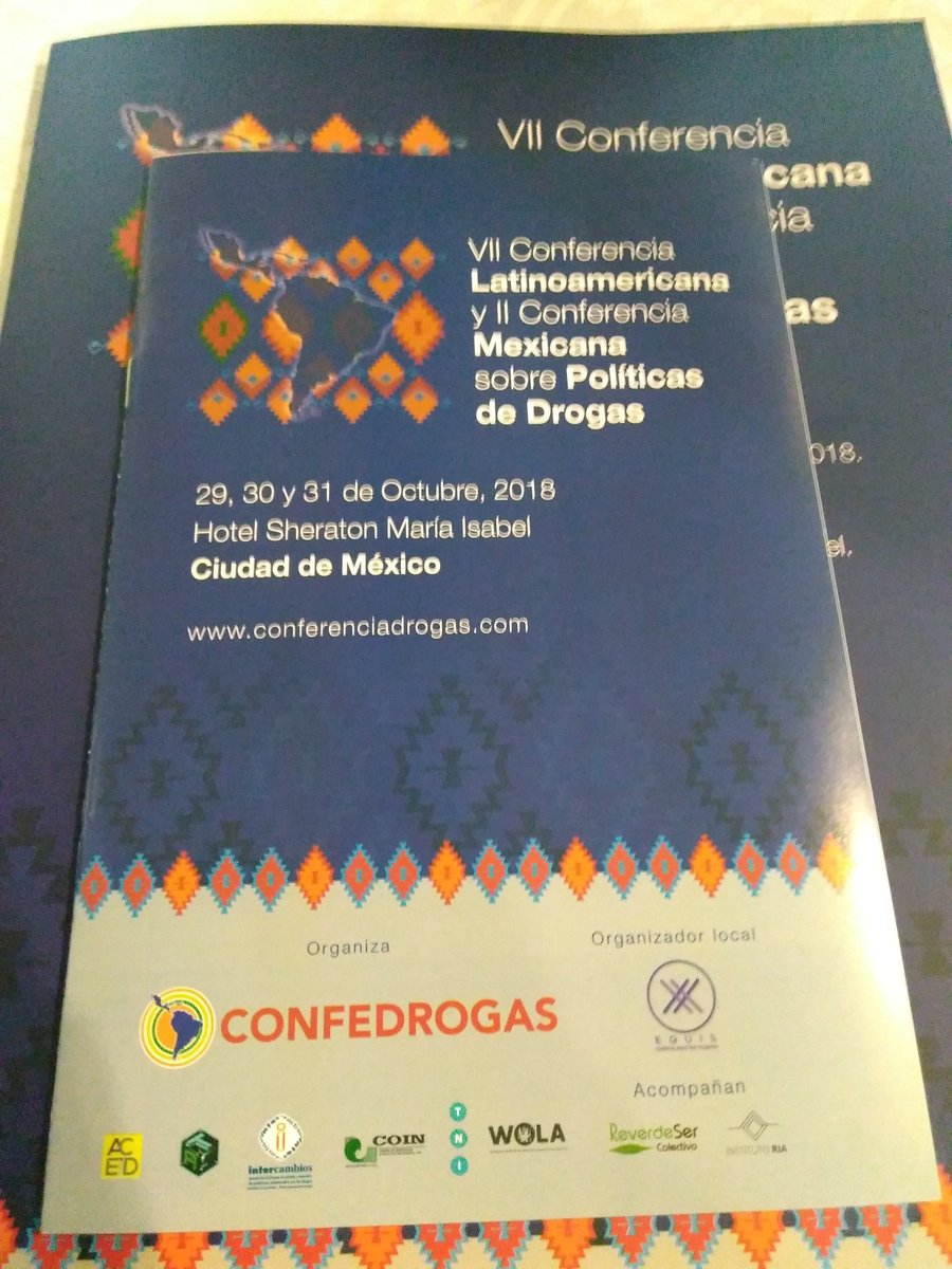 acciontecnica's tweet photo. Con la participación de @GustavoBolivar e @ivanmarulanda inicia reunión entre parlamentarios y gobiernos como antesala de la #Confedrogas en México, buscando caminos para reformar las políticas de drogas en América Latina. @conspirandoando @zarasnapp https://t.co/IJ02TzCsHo