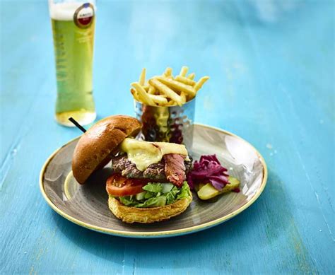 Slug&Lettuce Woking tweet media