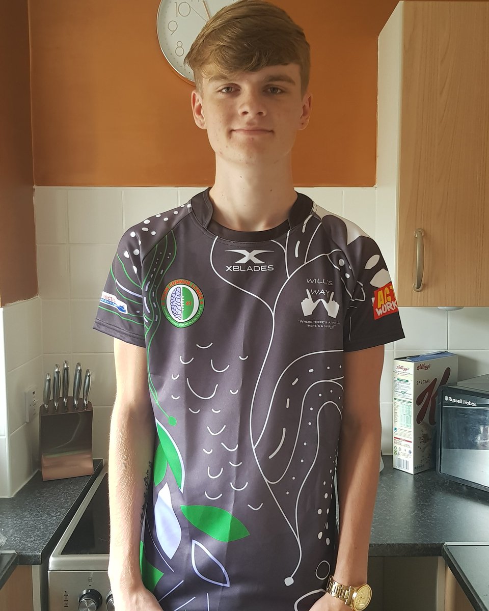 con_lynes's tweet image. Iam the face of a stroke survivor, never let it take your smile, never give up #WorldStrokeDay #stroke #UpAgainAfterStroke #lifeafterstroke