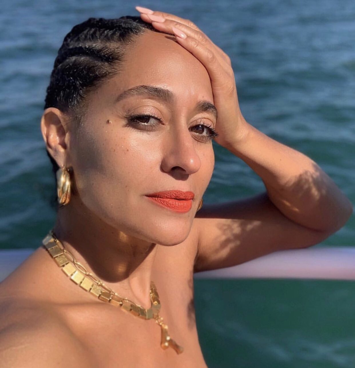 Happy 46th birthday to beautiful and sexy Tracee Ellis Ross 