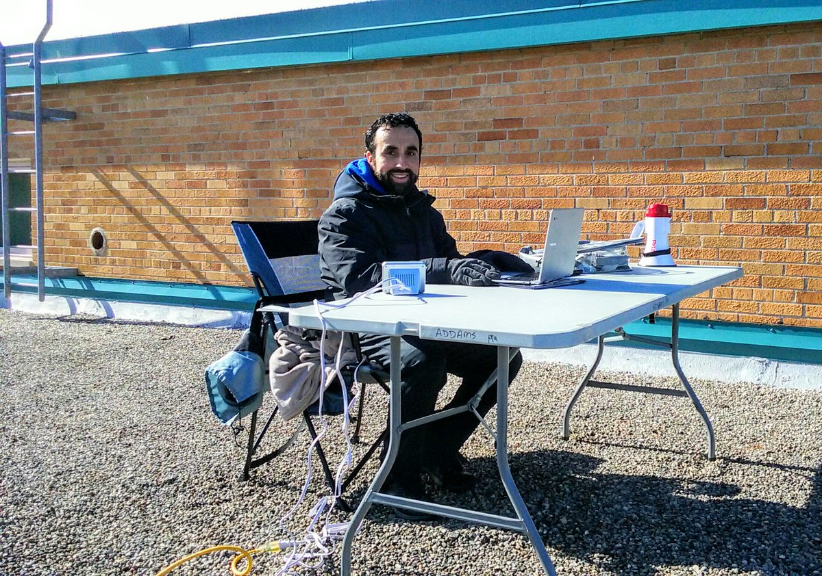 MrHagopian's tweet photo. #Addamslearners raised more than $41,000.00 during their Fun Run FUNdraiser!
Addams Elementary surpassed the $30,000.00 goal to have their principal, Mr. Youanes @Jyouanes_ADDAMS work from the school's roof for the day!   @royaloakschools https://t.co/dgDW89KYve