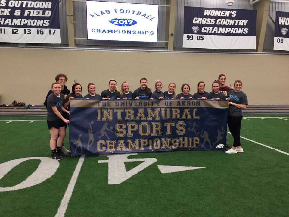 MattForkapa's tweet image. Sooo @Browns , I hear you have a few open coaching spots available. I know a thing or two about winning😏 #Back2Back #BannersOnly #7Peat #COY