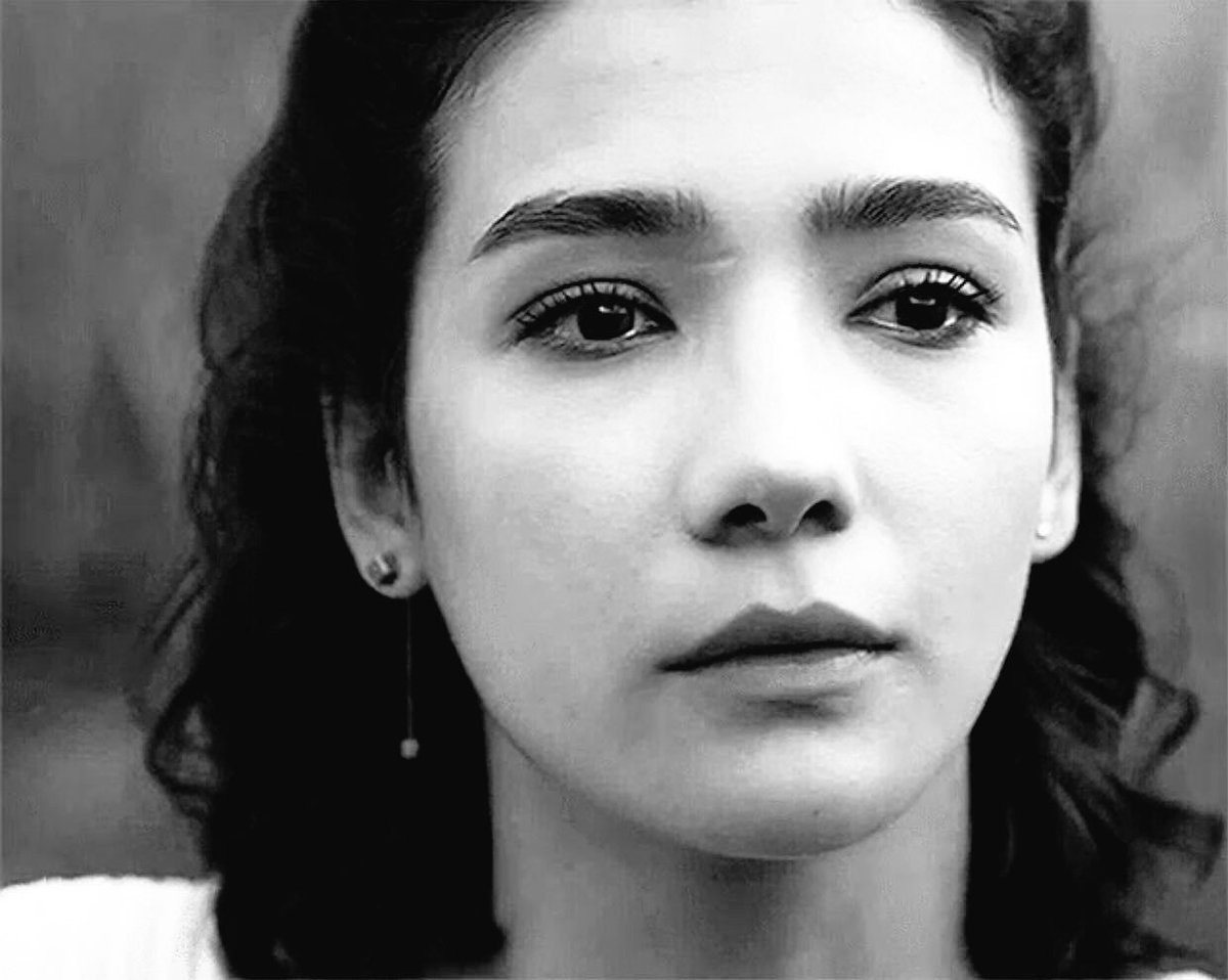 Ah! Benim Solmuş Çiçeğim!🥀

 #HasretiVefaBaharKarasu