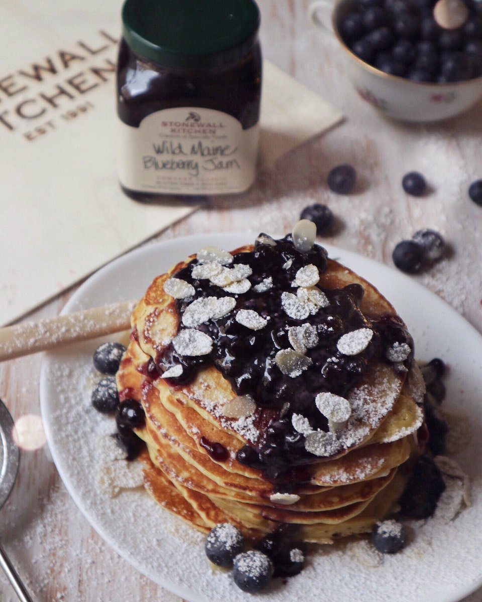 I #pancakes che ho preparato ieri durante l’evento <a href="/StonewalKitchen/">Stonewall Kitchen</a> e <a href="/saygoodITA/">saygood</a> buoni a colazione ma anche a cena😜 #MaineMade #stonewallkitchen #jamwithus 
#homewithstonewallkitchen #alpesselection
#makewithstonewallkitchen
 #saygood