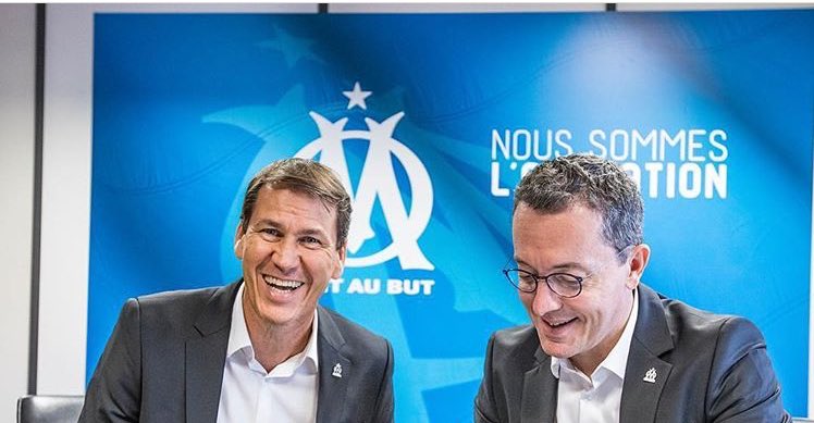 Calcio24hours's tweet photo. *UFFICIALE*✍🏻 #RudiGarcia ha ufficialmente rinnovato il suo contratto con l’@OM https://t.co/GrZXeKU7RN