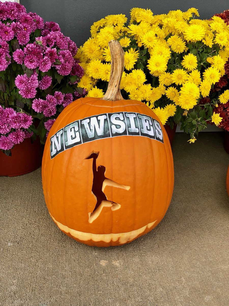 GLMusicals's tweet image. Happy Halloween from the Newsies of Grand Ledge!!