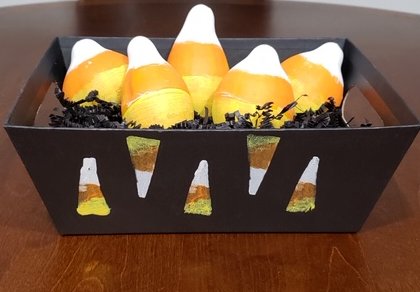 spring_fill's tweet photo. Centerpieces are all the rage when you Put A Little Crinkle In Your Day....Gourds as Candy Corn - a Niki Harvan Halloween creation! #ecofriendly #halloween #centerpieces #easycenterpiece https://t.co/WdqTUYMuVg