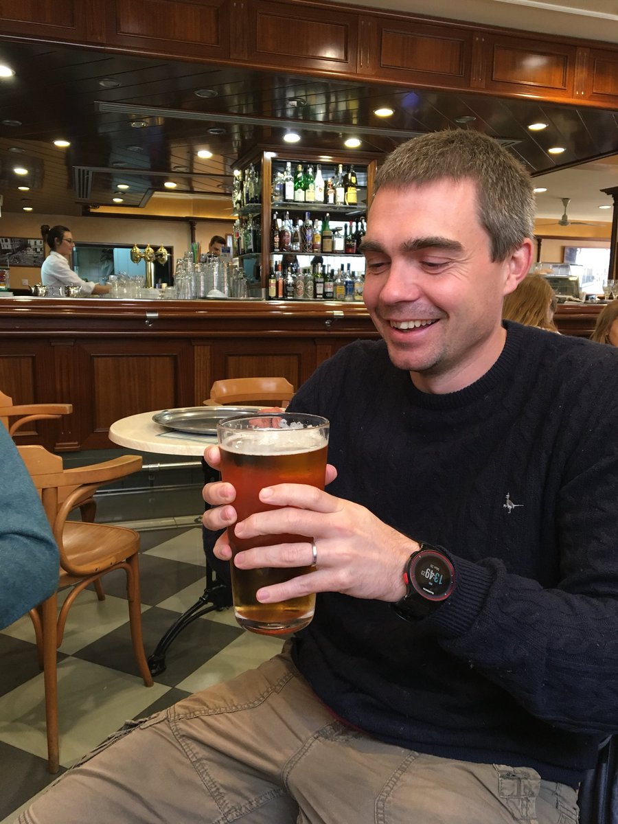 TerryCarter_1's tweet photo. Big big beers!! https://t.co/CMjsvCJPTT