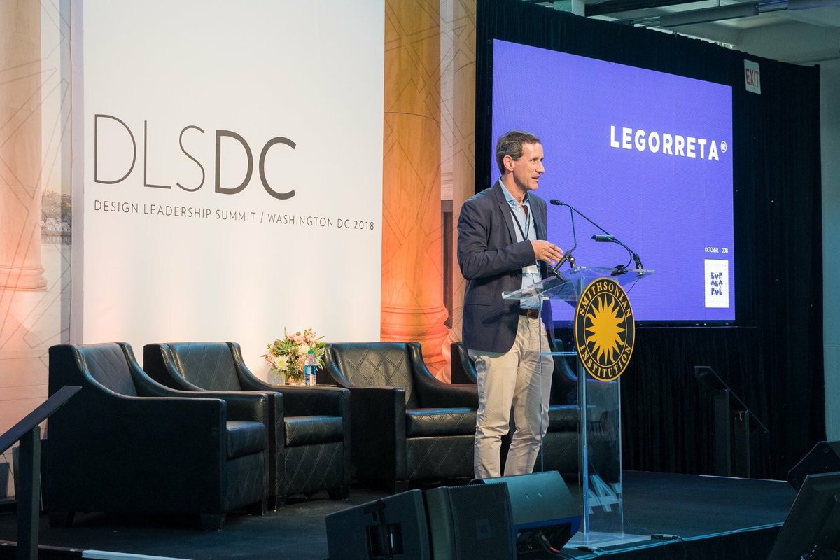 LEGORRETA_ARQS's tweet photo. Hace unos días, #VíctorLegorreta tuvo el honor de ser invitado a participar en el evento #DesignLeadershipNetwork ( @designleadershipnetwork ), en #Washington.
#Legorreta #2018DLSDC
📸: Sydney Gemes. https://t.co/OEhyv93Sbp