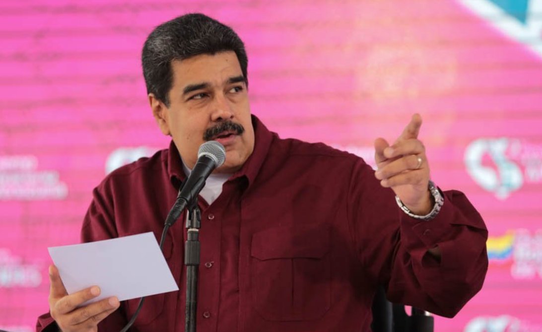 mippci_ven's tweet photo. 📢¡𝐀𝐬í 𝐥𝐨 𝐃𝐢𝐣𝐨!  🇻🇪
 Pdte. @NicolásMaduro "Tenemos una gran capacidad de combate, articular todo el mundo en sus cuentas de redes sociales y hacer una gran Red superior para el defensor de la verdad de Venezuela en todo el mundo".
#PetroNuevaEraEconómica https://t.co/ZzuHXnIrgc