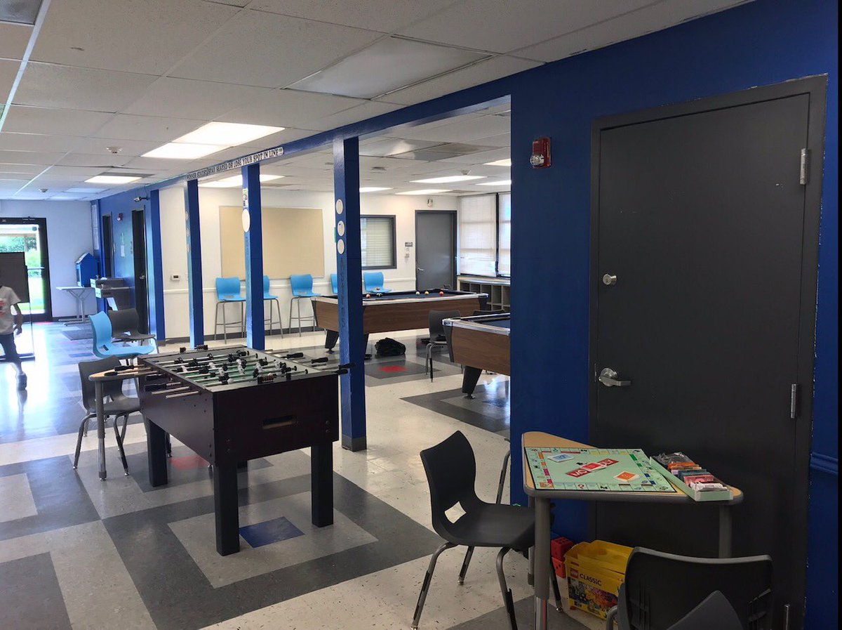 bgcghouston's tweet photo. Thanks @TrueValue for donating paint to help us provide the best facilities for our youth! Check out the before and after photos of our Clubs thanks to #TrueValueFoundation. #TrueValueofYouth @BGCA_Clubs https://t.co/cJXJZ1tle4