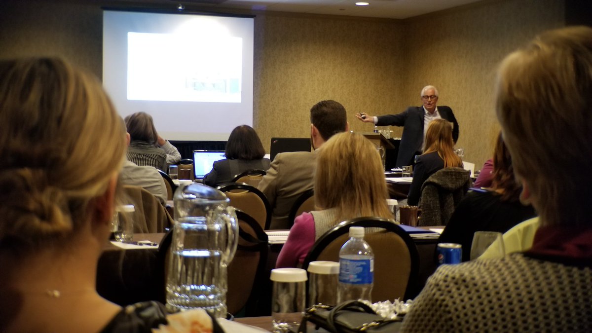 PaCommBankers's tweet photo. Thanks #pwcampbell for presenting at #pacbmarketing2018! Bring your #communitybank to life with #digitalmarketing! #pacb2018 https://t.co/b2KsO7lC0B