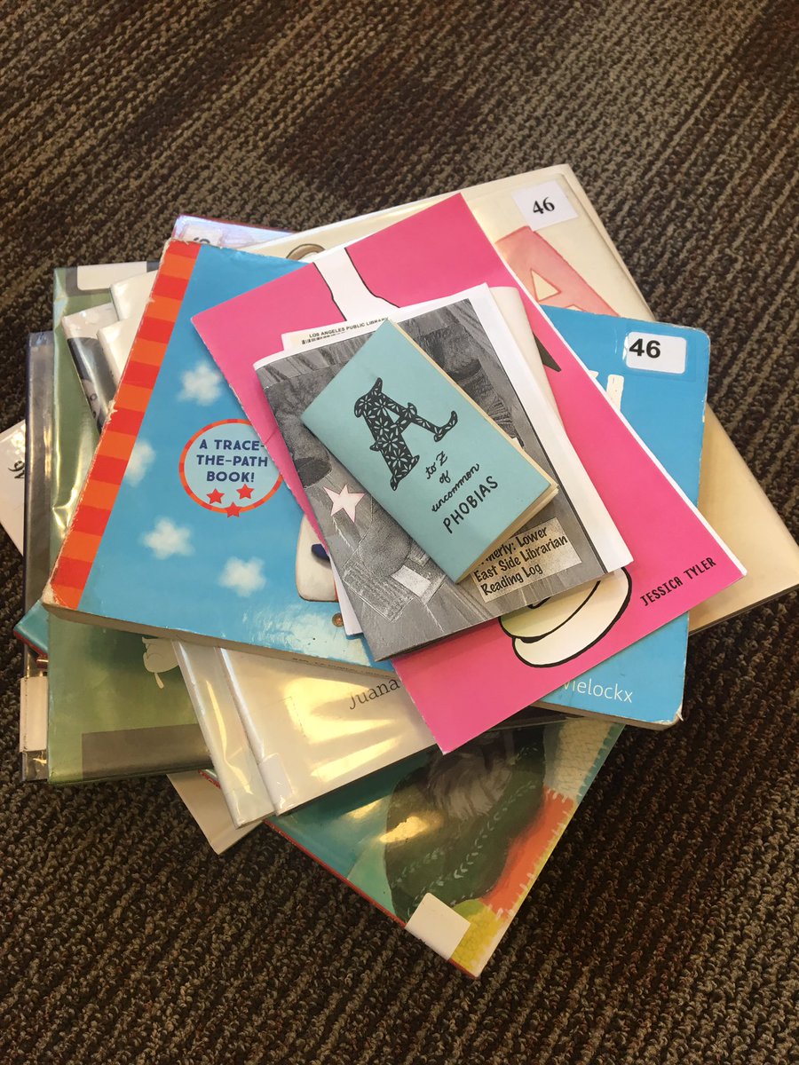 MeganPanatier's tweet image. Zines at @BaldwinHills ! @iLuvLibraries #zines #zinelibrary #library #zine #libraries @LAPublicLibrary Branch 46!