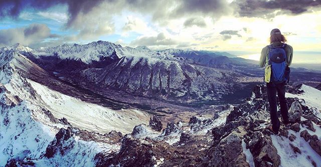 Akrunners's tweet photo. Climbing to the snow. #Wolverinepeak #chugachstatepark #Repost @a_case_for_contentment
・・・ https://t.co/BOcWMjGKRe https://t.co/S22dsf0ZM8