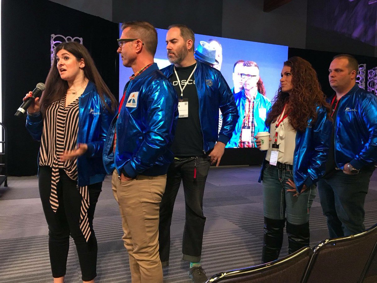 gizzelleakin's tweet image. Ever wonder what our #bluejackets are all about??? Watch this: Drive To Convergence - Episode 1 youtu.be/LizpUOENNRg #drivetoconvergence @ToConvergence