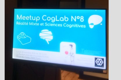 TransmediaReady's tweet photo. #Meetup du @SCogLab ce soir chez @NUMAparis merci @af83 https://t.co/n5cuuFWdmk "Réalités mixtes" et #sciencescognitives #XR #transmedia #AR #MotionSickness #autisme #Tech #Coglab LIVE STREAM > https://t.co/e5ZPd31Gai https://t.co/90uYrGLNCK