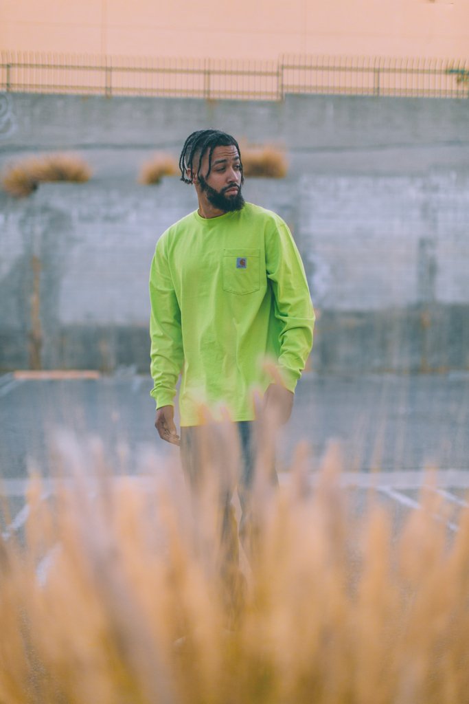 More from our Guest Photographer Series, shot by @AndresWrites 📷 featuring the Carhartt L/S Workwear Pocket tee in Sour Apple. 
.
.
.
.
.
.
.
#carhartt #photooftheday #streetwear #workwear #hypebeast #guestphotographer