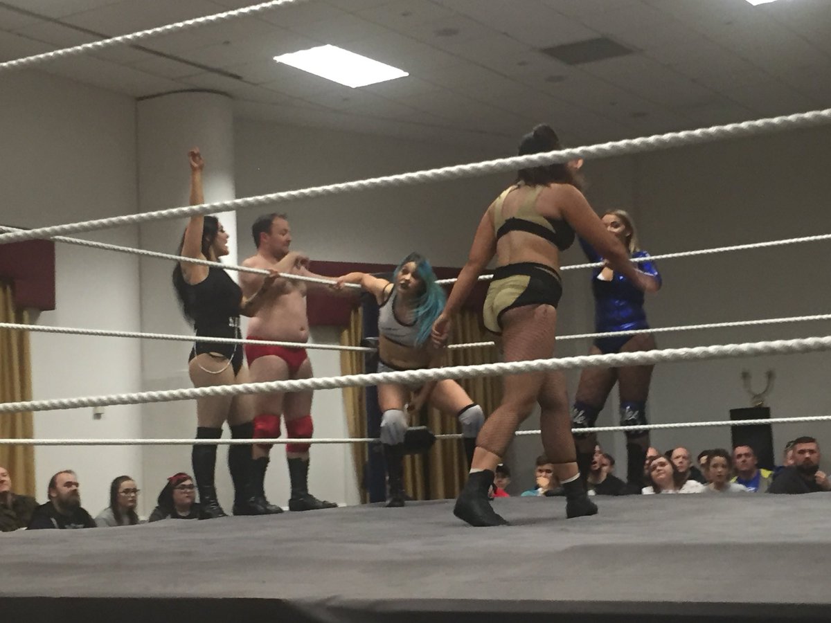 HenderTheGreat's tweet photo. Next was #TeamKatey (@katey_harvey @DebbieKeitel @maddison131444 &amp; @WrestlingBoyd85) against #TeamValkyrie (@Real_Valkyrie @KaseyOwens5 @RavenCreed_ &amp; @TheRockyStarr) - with a 8 person Tag theres always gonna be losers of action - no change here so gonna do 2 tweets of pics! https://t.co/6BRvLpP9EY