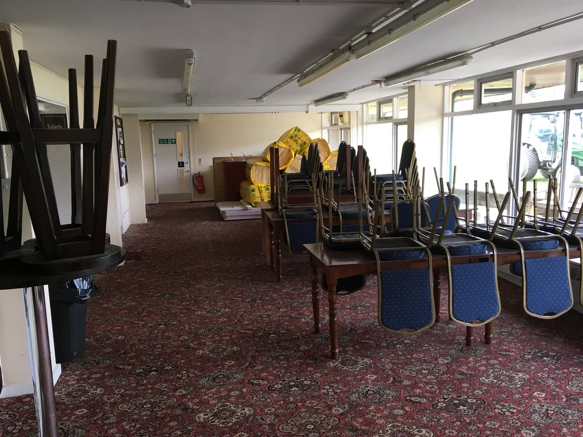 OmegaAbbeydale's tweet photo. Happy birthday captain @MichaelVaughan When you next come home your lunch is on us.. hope you like the new layout? #sccc #sheffieldissuper https://t.co/KzIncFp7JZ