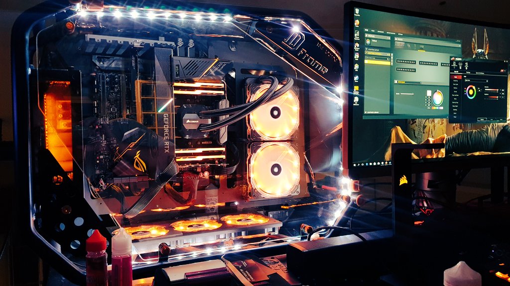EnigmaMods's tweet photo. #UFDrigs
New Rig is almost complete.... Still got some goodies to add.
To many parts to list.
Will send it to you via PM https://t.co/pe9mX36PJq
