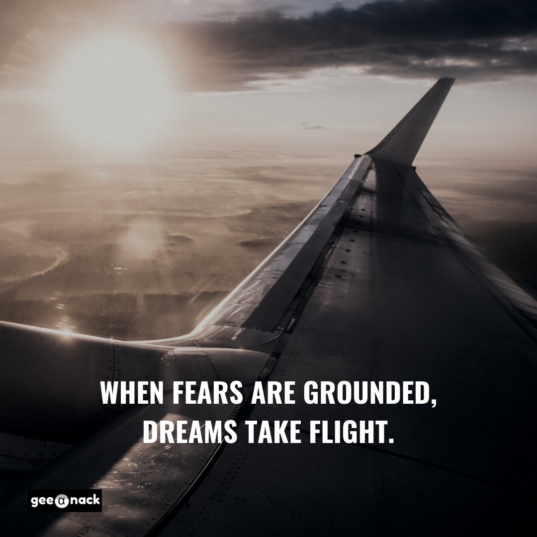 geeknack's tweet photo. 📚When fears are grounded, dreams take flight 😯
#quotes #FearlessOne #Fearless #leadership #Leaders #MotivationMonday #meditation #confidence https://t.co/tltsF5uaH8