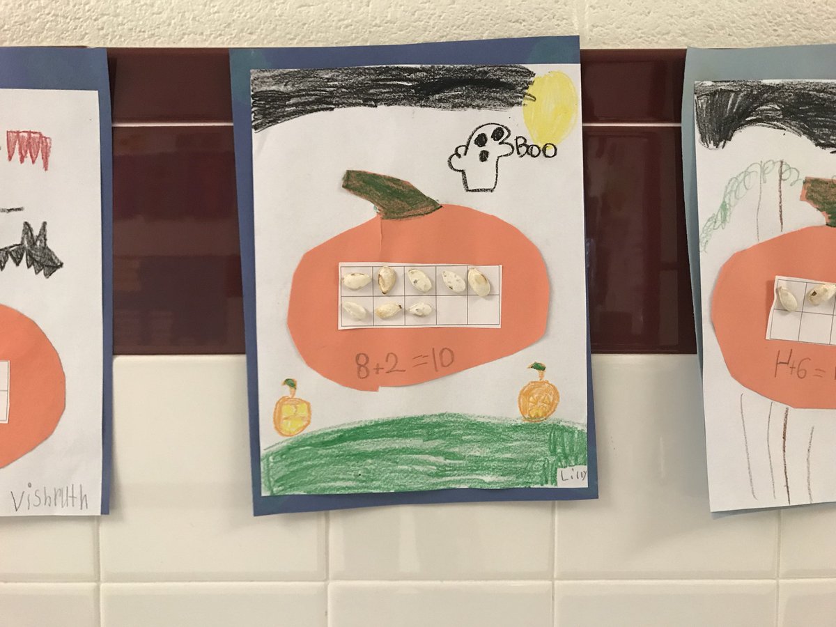 MissLoVuolo's tweet image. Things are getting spooky around Room 5! #PumpkinProblems #AWebOfStoryConnections #StellalunaRetell