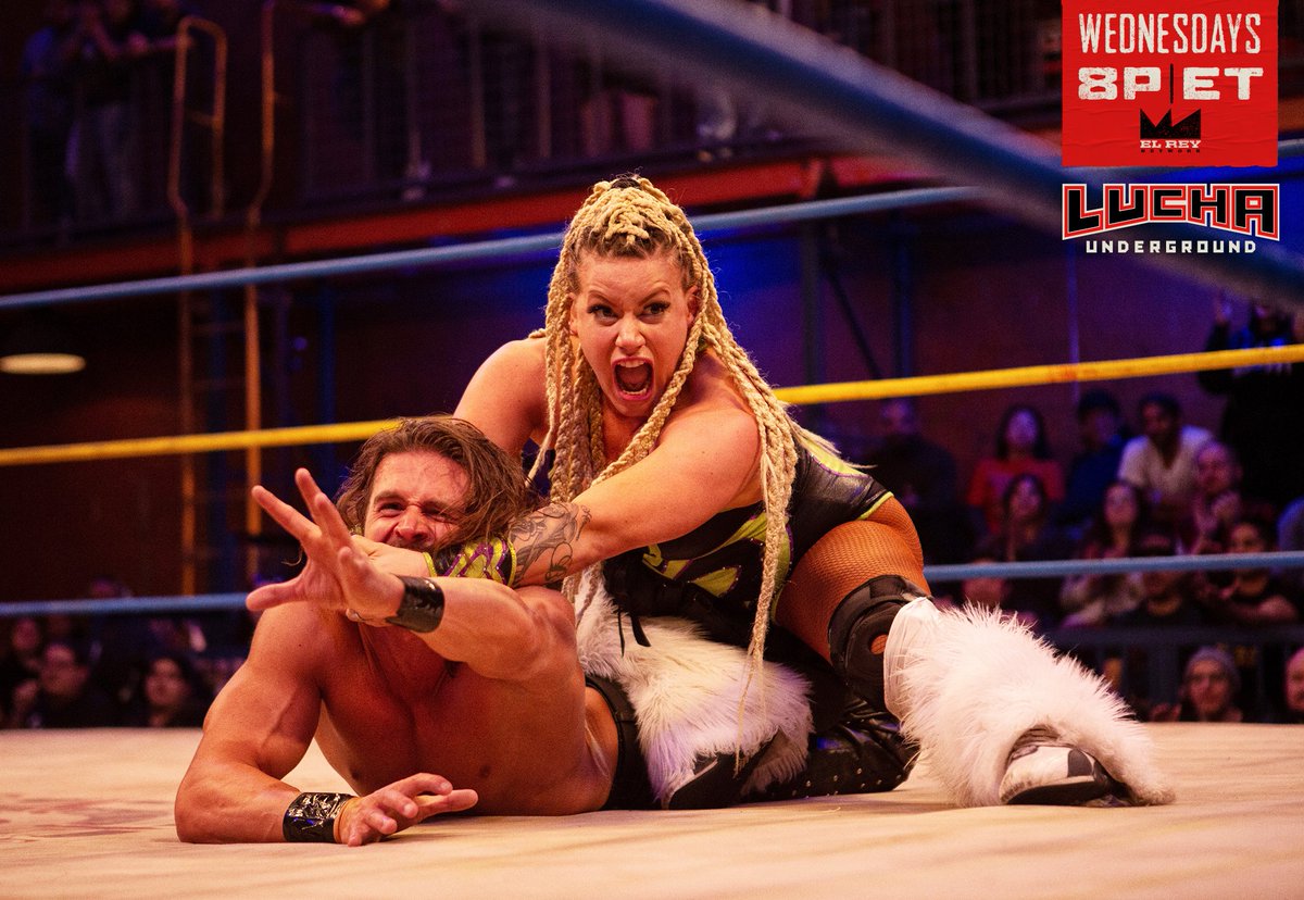 LuchaElRey's tweet photo. What will happen when Taya finally gets her hands on Ricky Mundo? Catch ULTIMA LUCHA CUATRO Part 1 on an all-new @LuchaElRey 8p ET on @ElReyNetwork! #luchaunderground #luchalibre #prowrestling #wrestling #halloween #taya #rickymundo #elreyallday https://t.co/5GRSYBq1AY