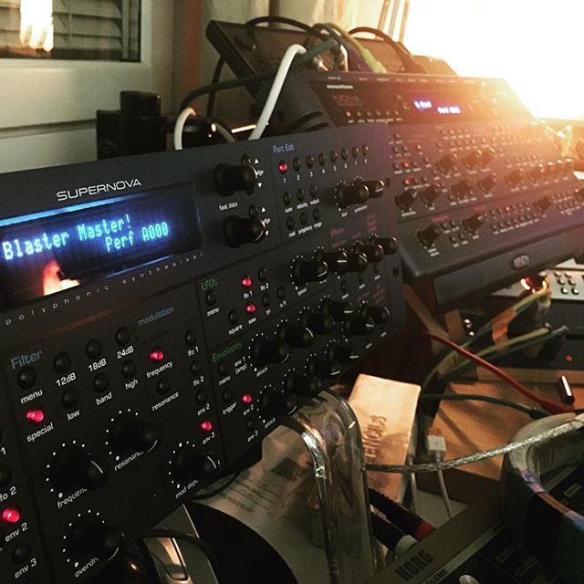 MysteryIslands's tweet photo. Tomorrow is a big day for #snxeditor and #sn2xeditor owners. Big update with librarian support, randomizer and a lot lore! 🤩 @wearenovation #supernovarack #novadesktop #supernova2 https://t.co/H3K6GeMszW https://t.co/uQTOyzr5GQ
